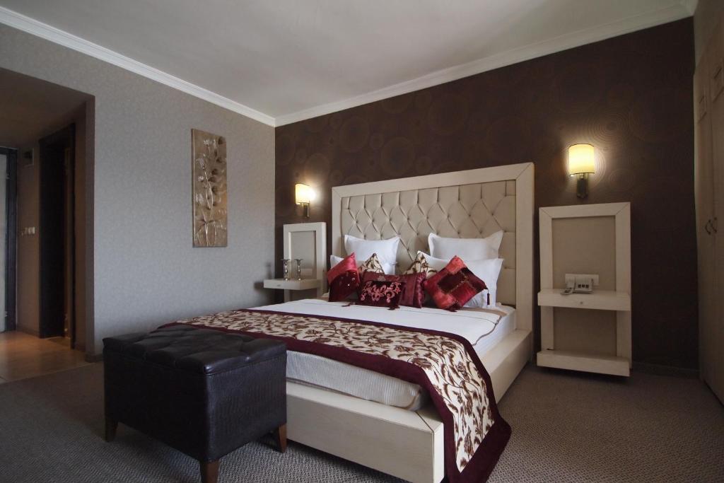 Deluxe Double Room,63552970:JPEG