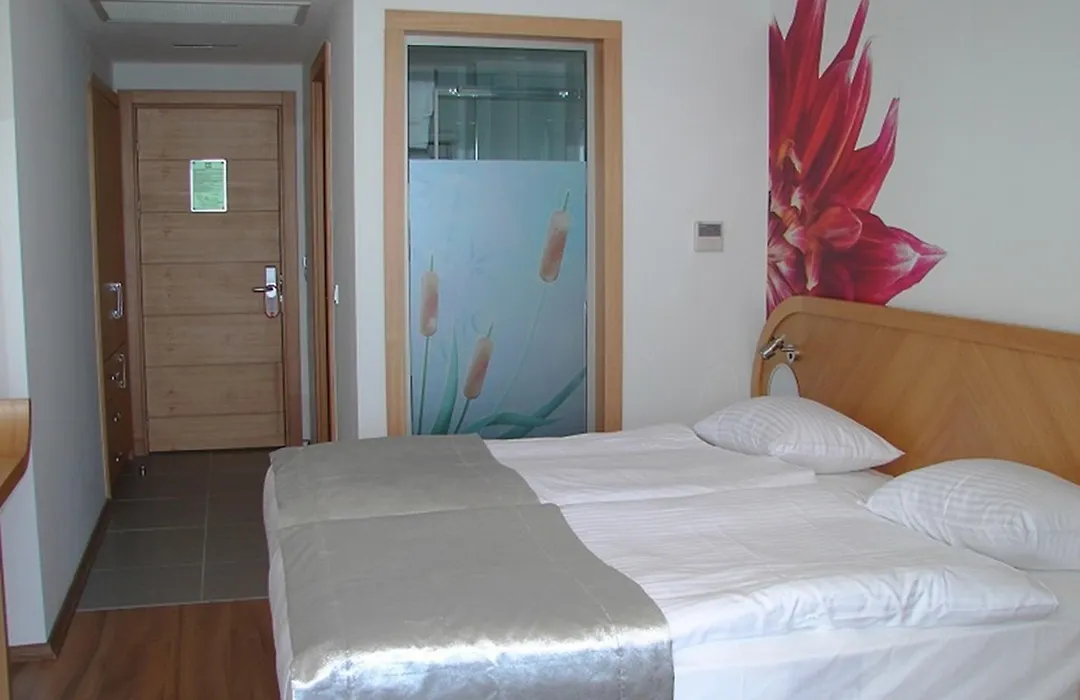Sunrise Hotel-1
